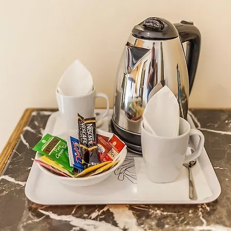 Hotel Regina Giovanna Roma