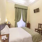 Regina Giovanna 3*